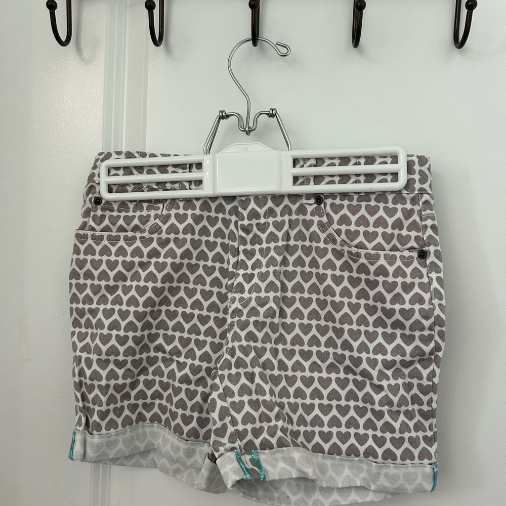Garnet Hill Taupe Heart Print Kids Shorts
